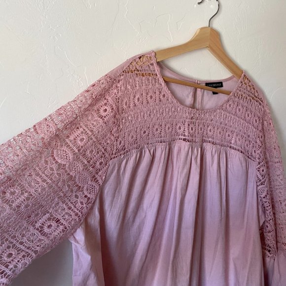 Lane Bryant Baby Pink Crochet Lace Ruffle Sleeve Top size 26/28 - Picture 4 of 9